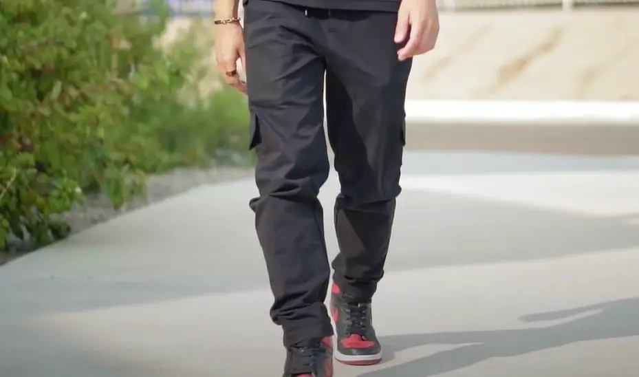 Difference Between Cargo Pants And Regular Pants