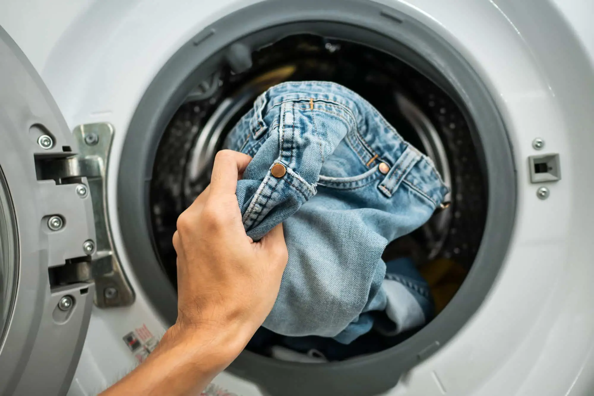 Can you put American Eagle jeans in the dryer?