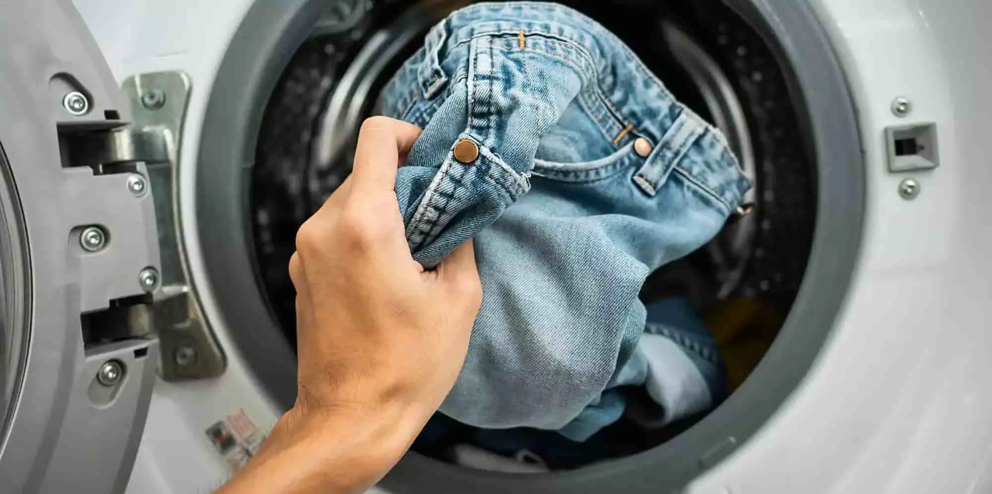 place the jeans in the washing machine for wash