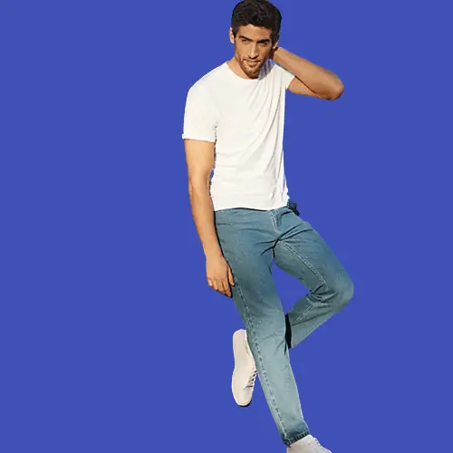 How To Style Regular-Fit Jeans, White T-Shirt Works Well With Regular Fit Jeans
