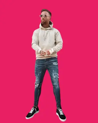 Beige Hoodie With Skinny Jeans And Sneakers