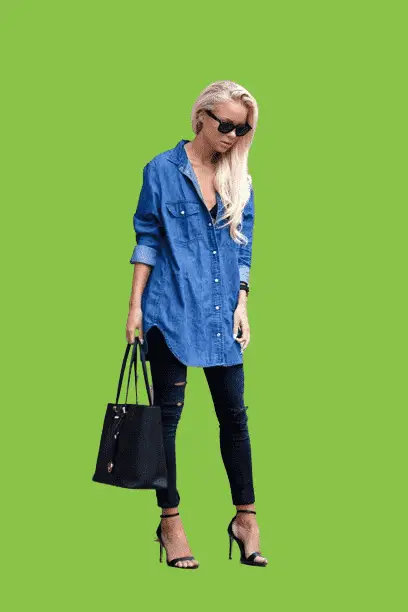 Oversized Light Blue Chambray Shirt With Skinny Jeans, How To Style An Oversized Shirt With Skinny Jeans