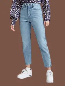 Floral Blouse With Tapered Jeans