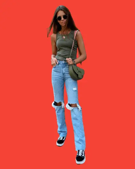 Tapered Jeans With A Sleeveless Top 