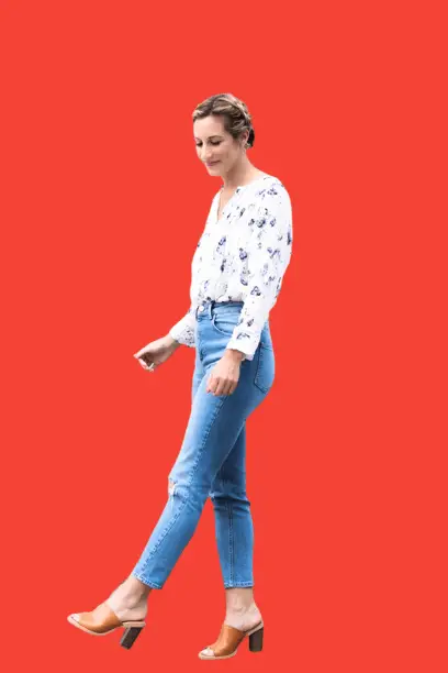 Floral Blouse With Ripped Mom Jeans