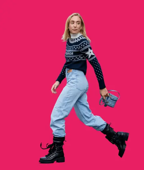 Mom Jeans with Neck Knit Jumper and Utility Boots, How to Wear Mom Jeans with Boots