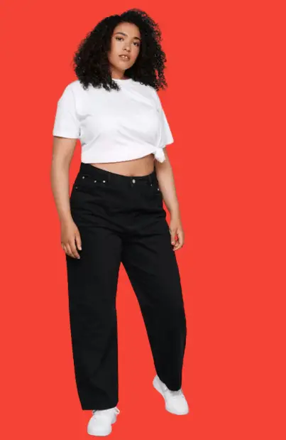 T-shirt with Mom Jeans For Plus Size Women