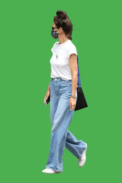 White T-shirt With Baggy Jeans