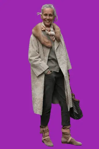 Beige Fur Coat With Boyfriend Jeans in Winter