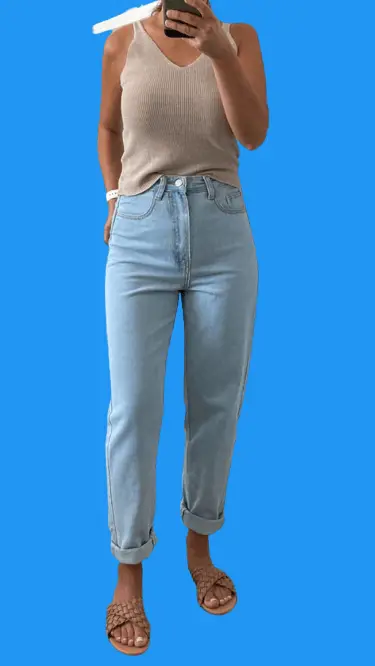 Petite Women Wearing Tank top With High Waisted Jeans