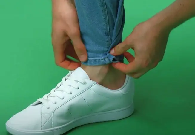 Cuffing or Rolling the Hem to make jeans tighter at the ankle