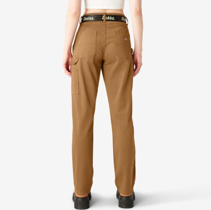 Dickies vs Carhartt Pants: Which Workwear Brand Reigns Supreme?