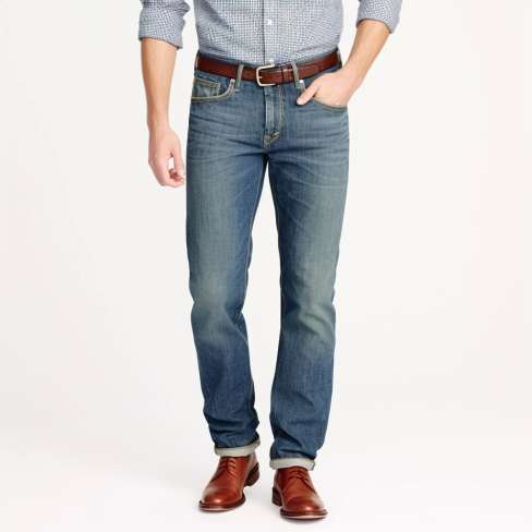 How Do J.Crew Jeans Fit? A Comprehensive Guide