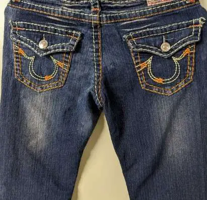 Do True Religion Jeans Stretch? A Denim Expert's Perspective