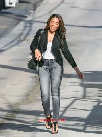 celebrities wearing 7 for All Mankind jeans and joes jeans